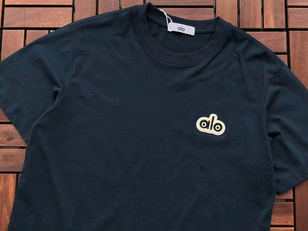 Alo Yoga T-Shirt