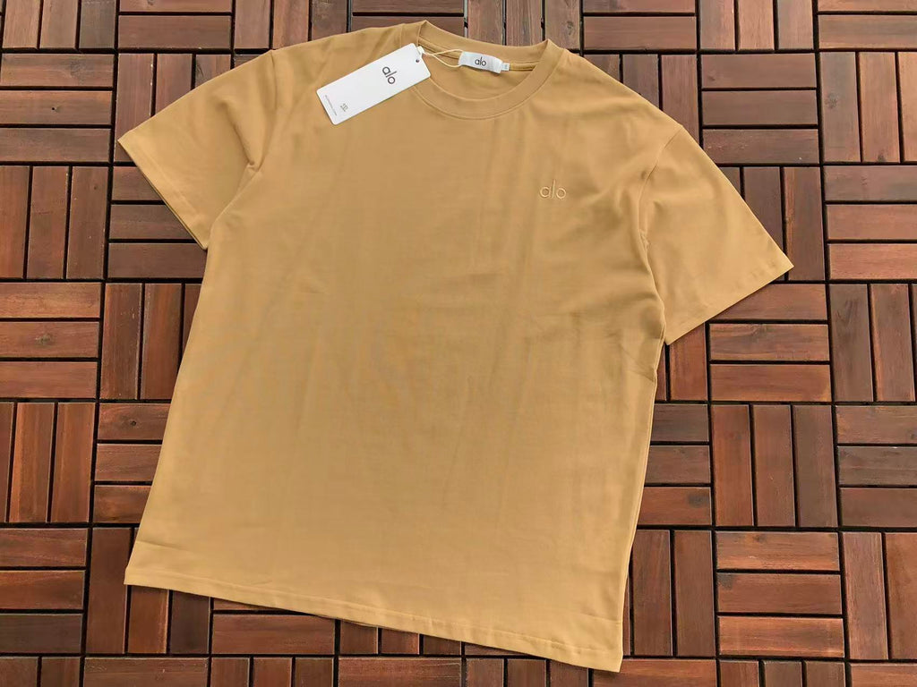 Alo Yoga T-Shirt