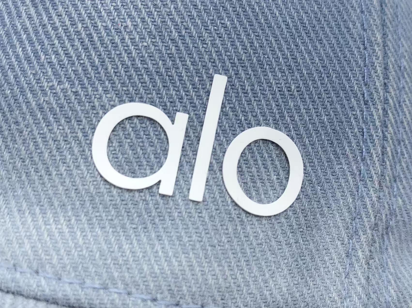 Alo Yoga Cap