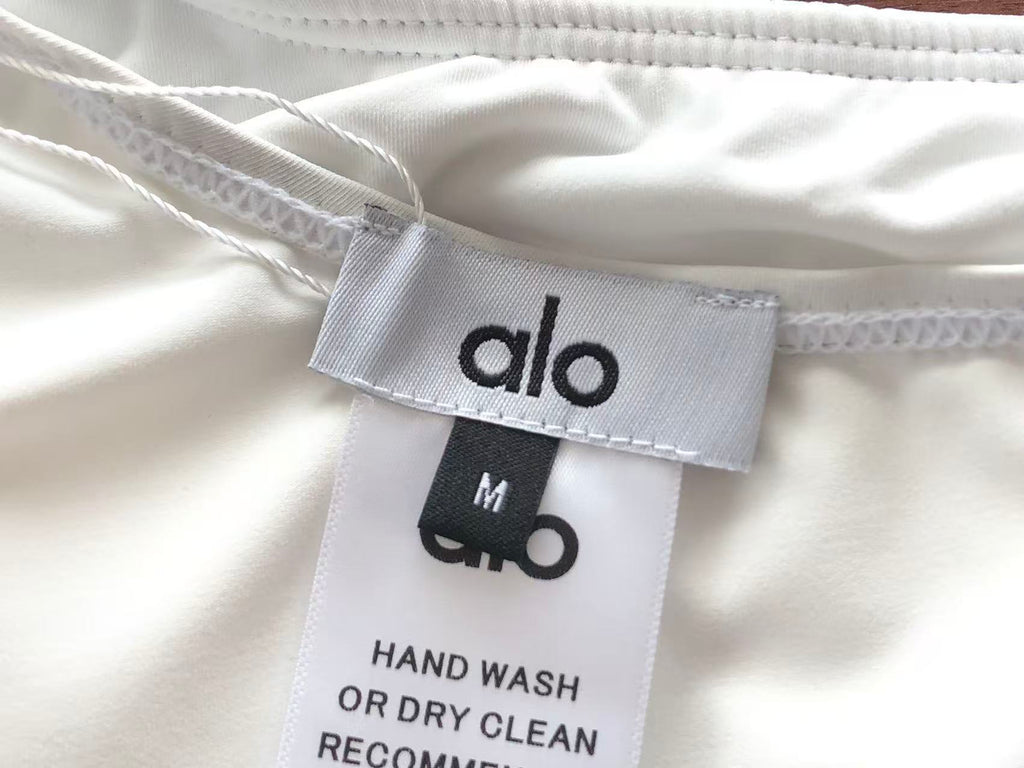 Alo Yoga Women's Yoga Set
