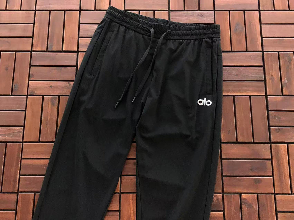 Alo Yoga Trousers