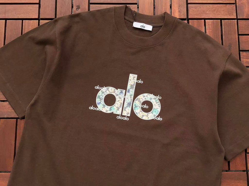 Alo Yoga T-Shirt