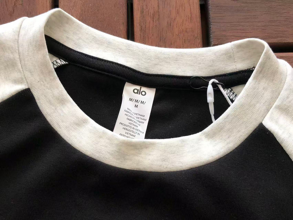 Alo Yoga Women's T-Shirt