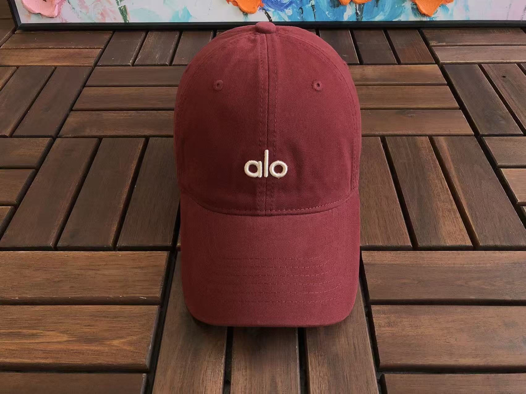 Alo Yoga Cap