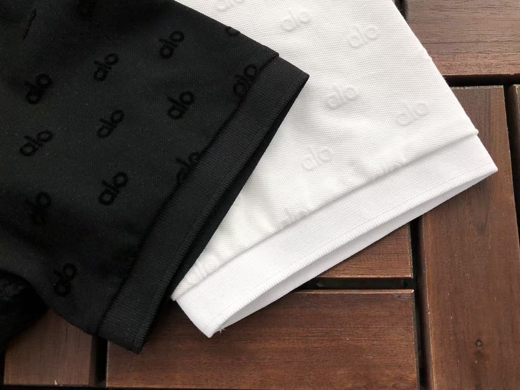 Alo Yoga Tee & Shorts Set