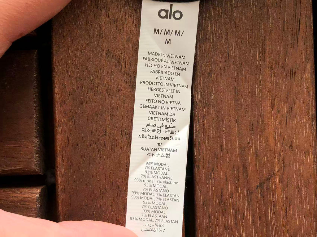 Alo Yoga Women's T-Shirt
