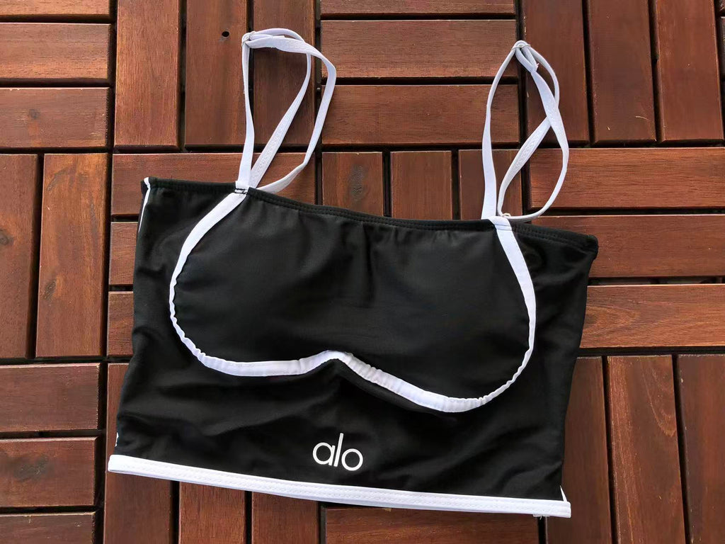 Alo Yoga Women's Bra & Leggings Set