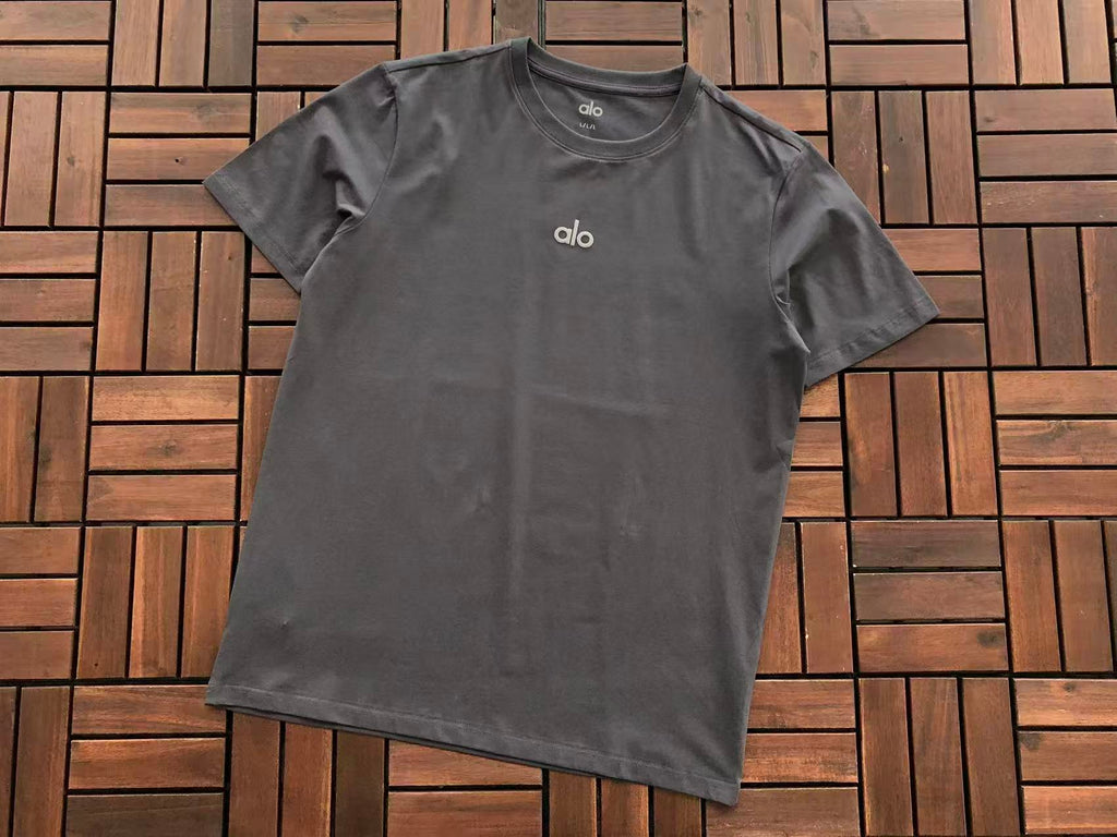 Alo Yoga T-Shirt