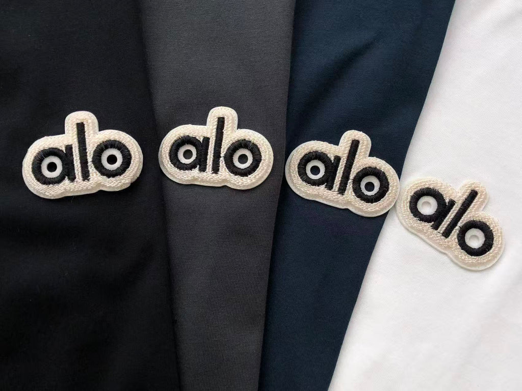 Alo Yoga T-Shirt