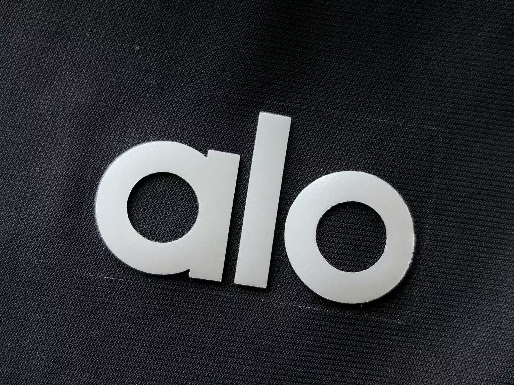 Alo Yoga Women's T-Shirt