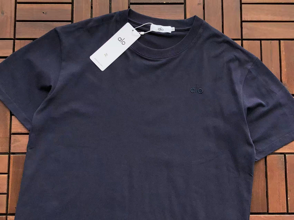 Alo Yoga T-Shirt