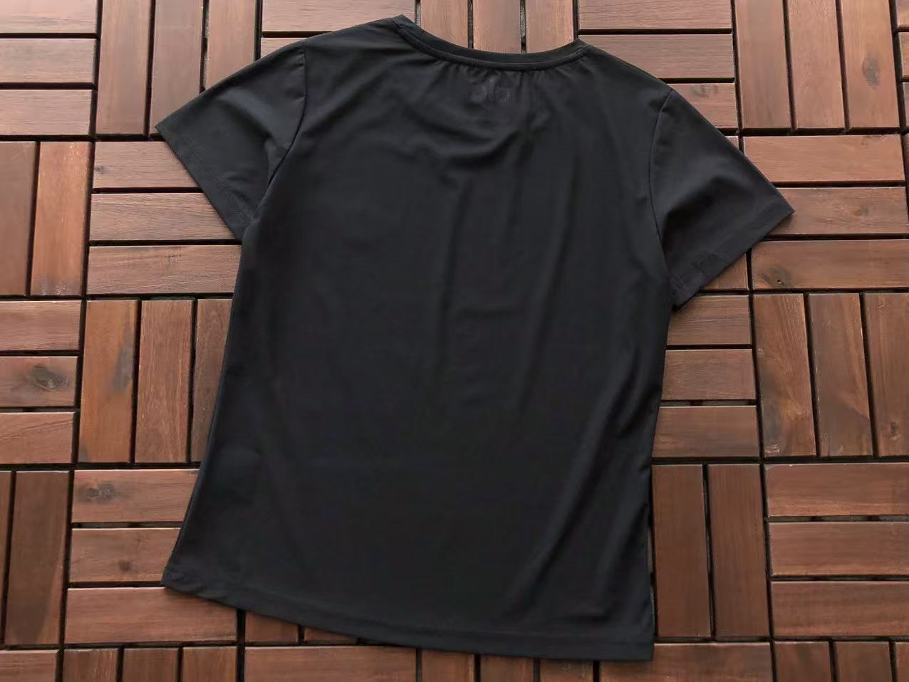 Alo Yoga Women's T-Shirt