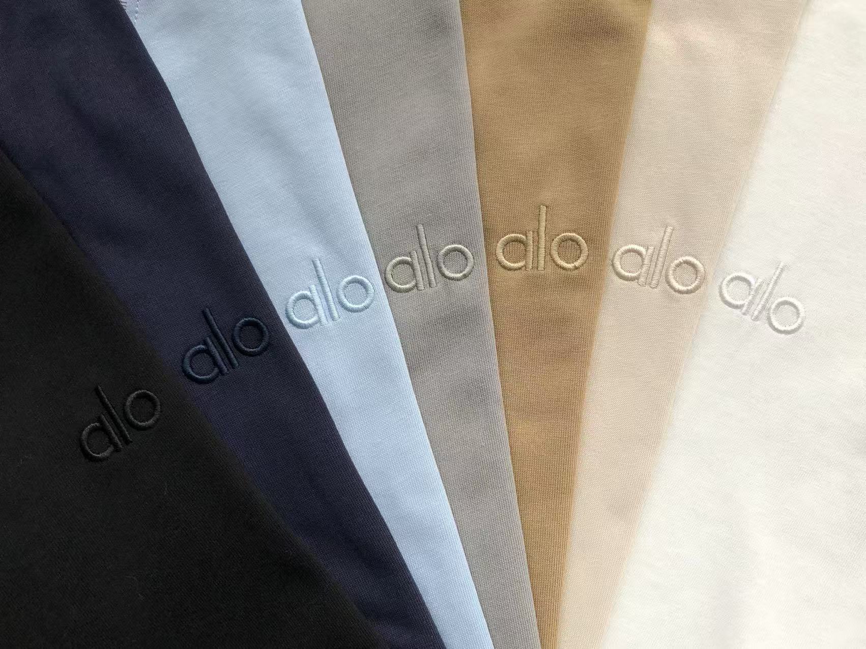 Alo Yoga T-Shirt