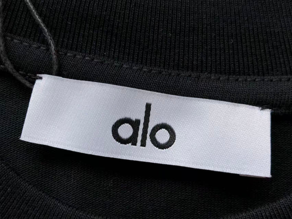 Alo Yoga T-Shirt