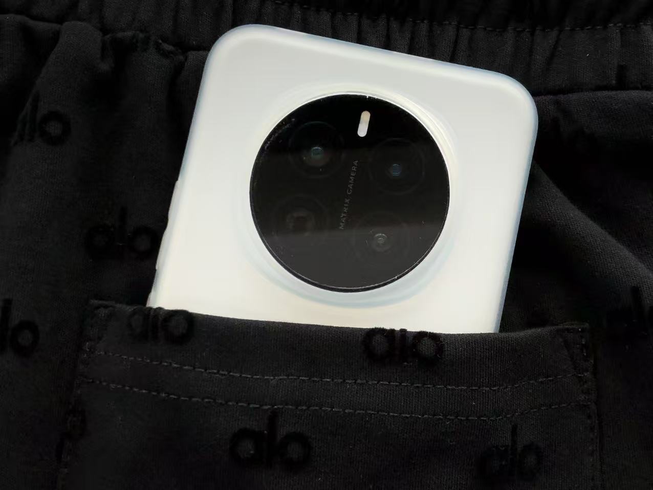 Alo Yoga Tee & Shorts Set