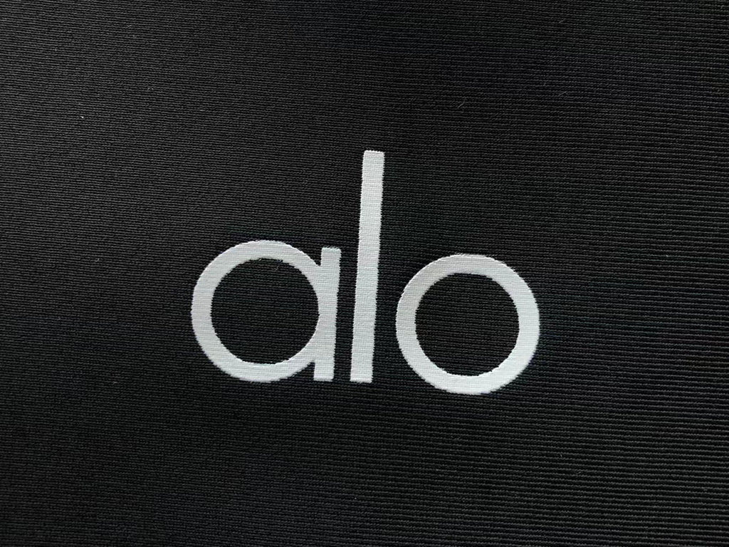 Alo Yoga Women's Bra & Leggings Set