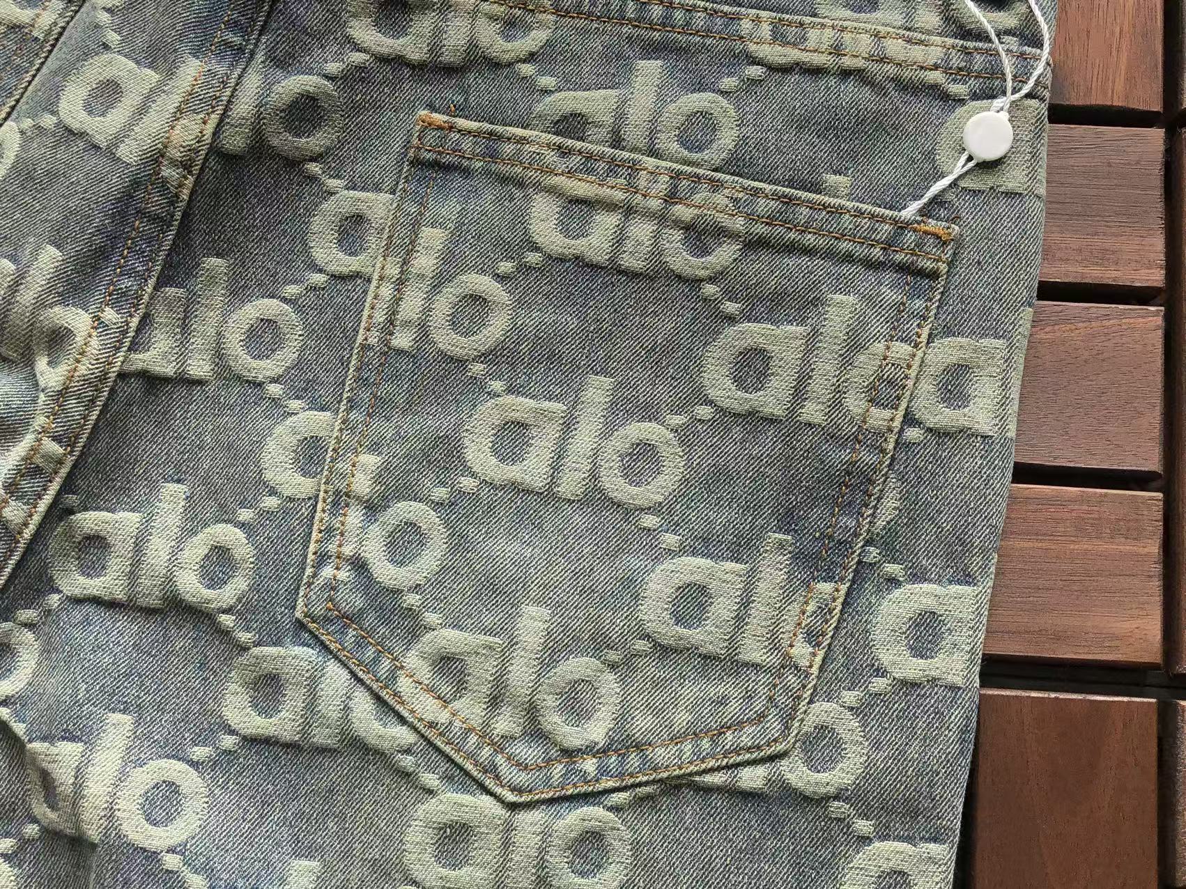 Alo Yoga Jacket & Pants Set