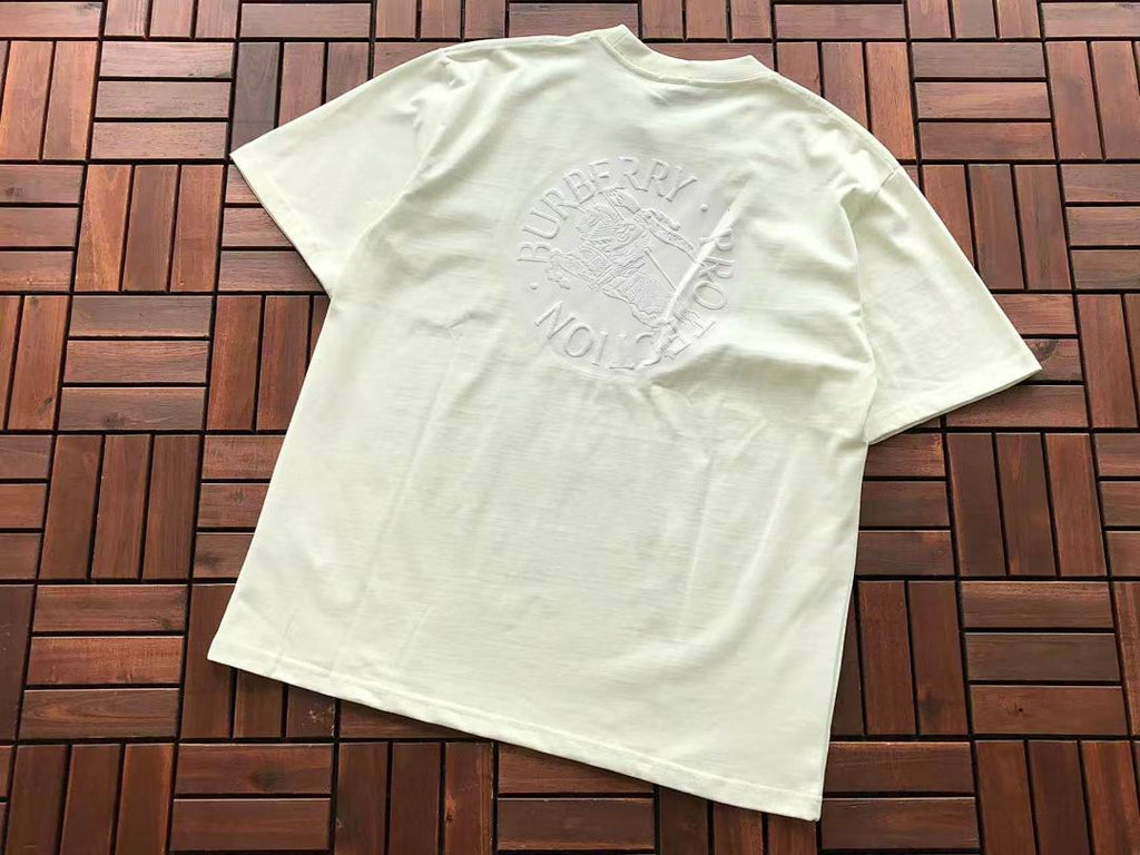 Burberry T-SHIRT