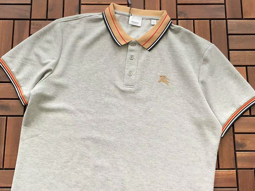 Burberry T-Shirt