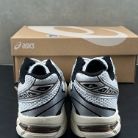 ASICS Product 115