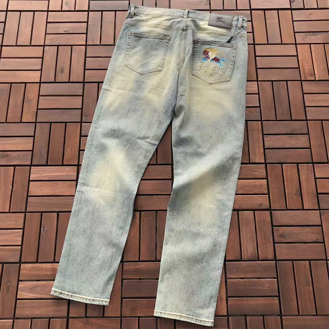 Burberry JEANS