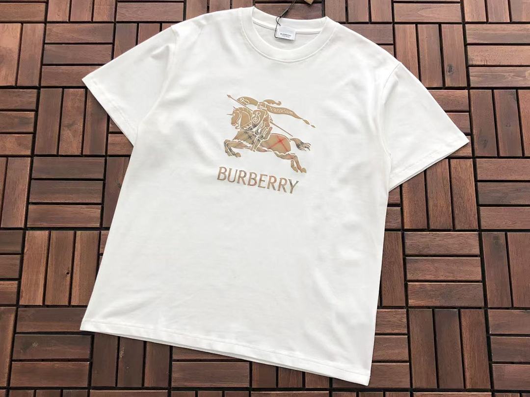 Burberry T-SHIRT