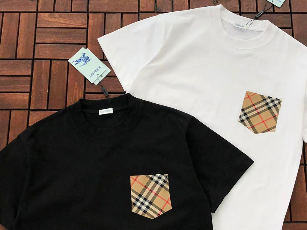 Burberry T-SHIRT