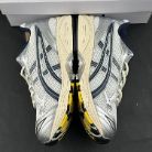 ASICS Product 63