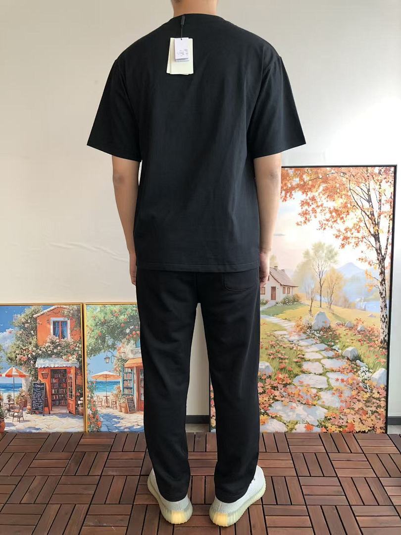 Burberry T-Shirt