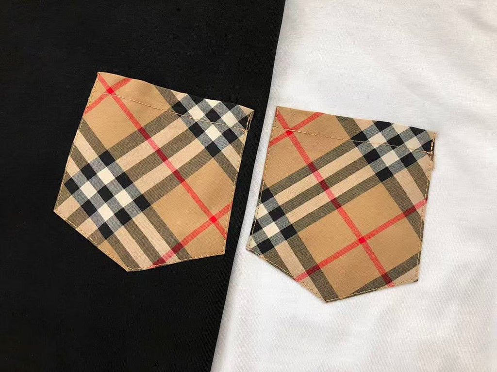 Burberry T-SHIRT