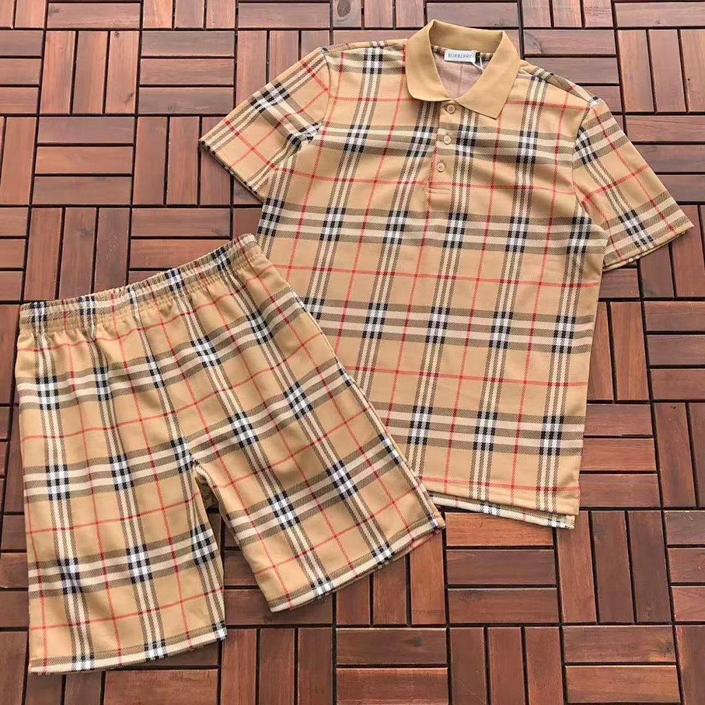 Burberry T-SHIRT