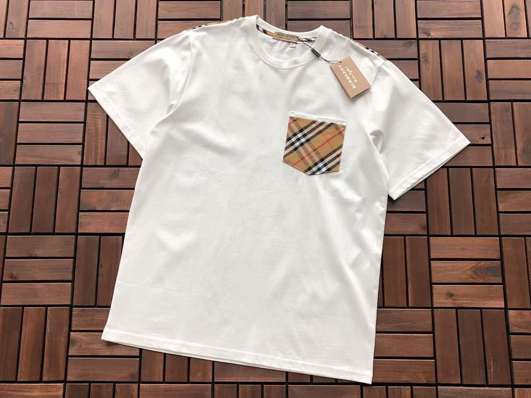 TOP PANTS Burberry T-SHIRT SHORTS 66012136