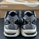 ASICS Product 73