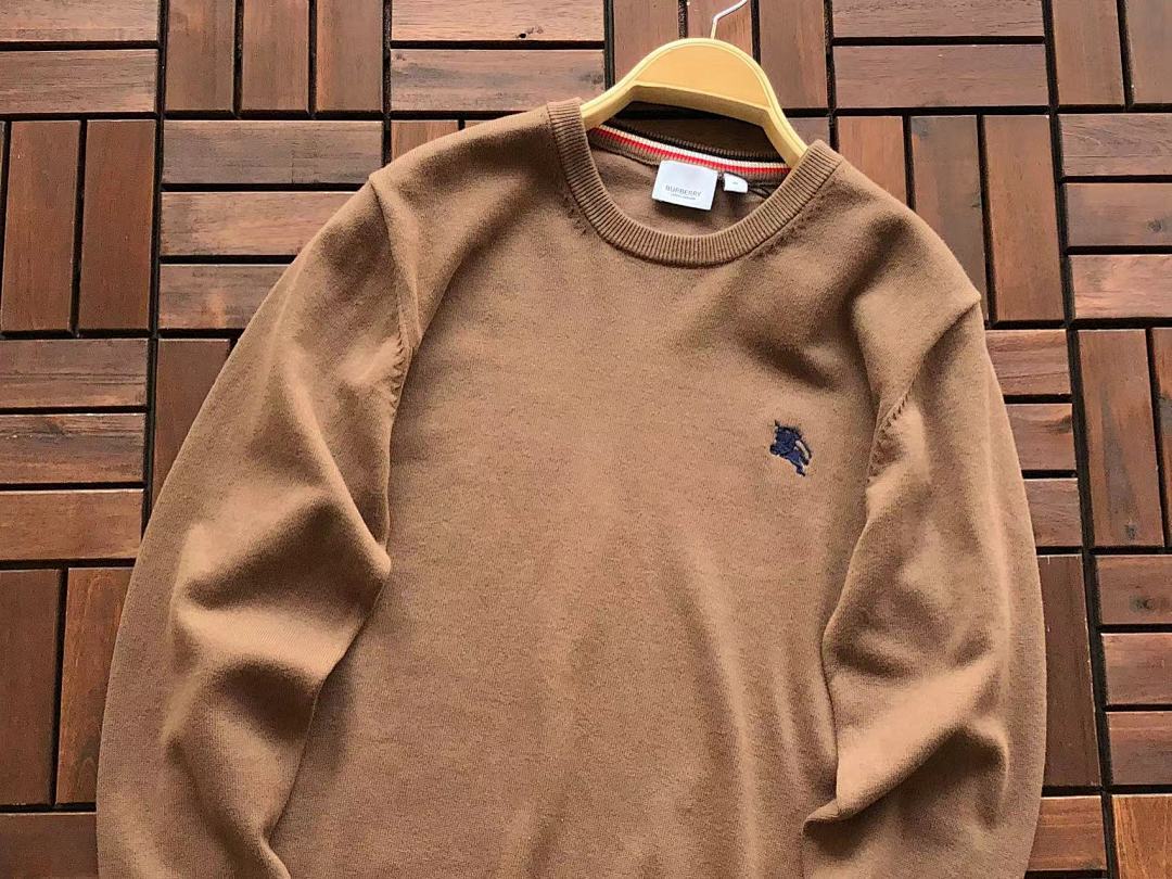 Burberry SWEATER