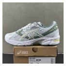 ASICS Product 114