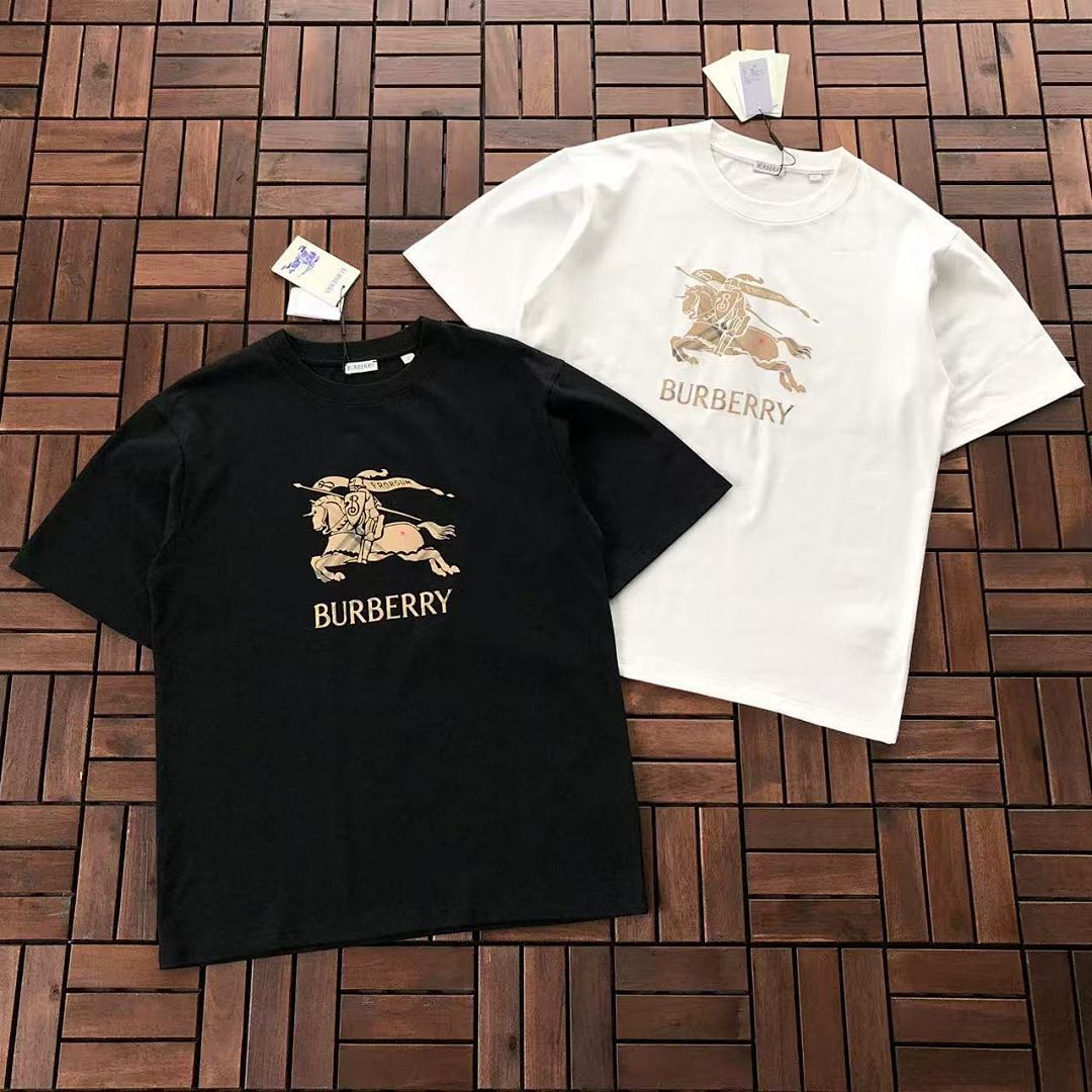Burberry T-Shirt