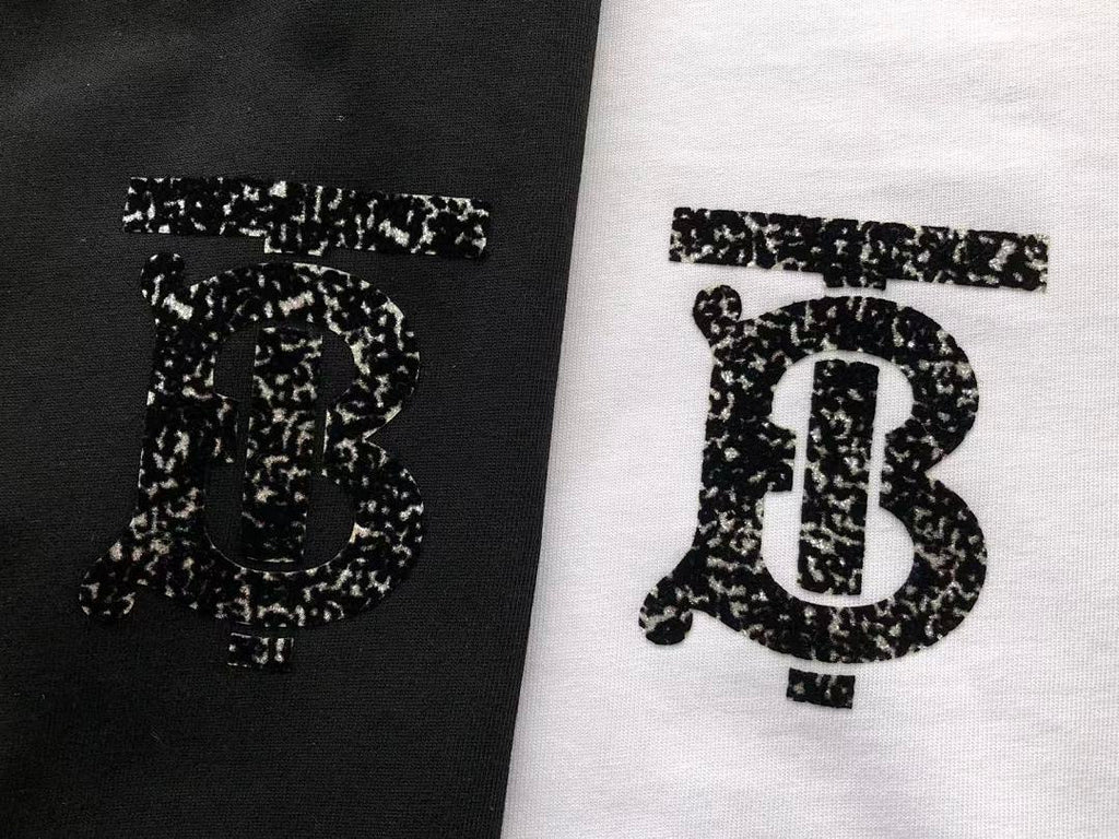 Burberry T-SHIRT