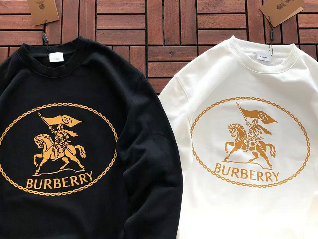 Burberry SWEATER