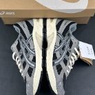 ASICS Product 107