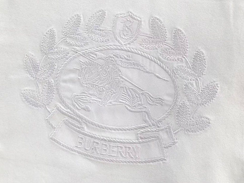 Burberry T-SHIRT