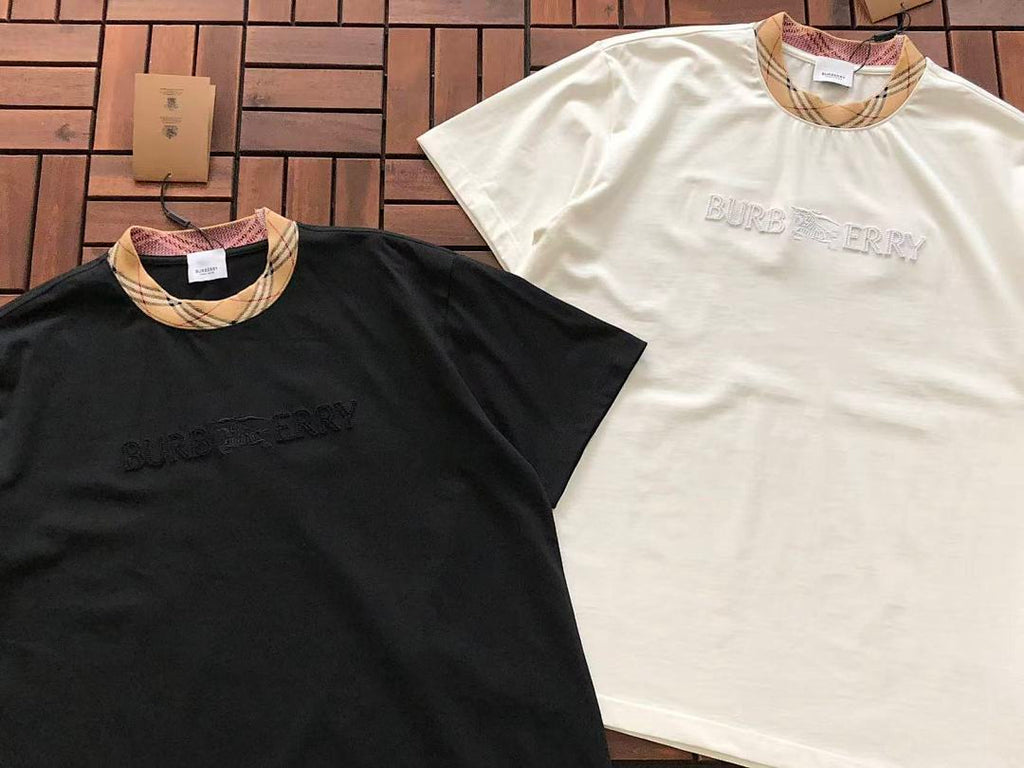 Burberry T-SHIRT
