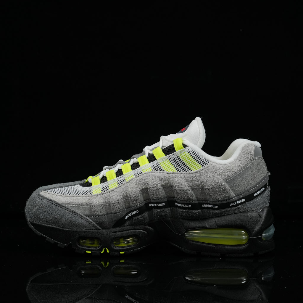 UNDEFEATED x Nike Air Max 95 Grey Volt