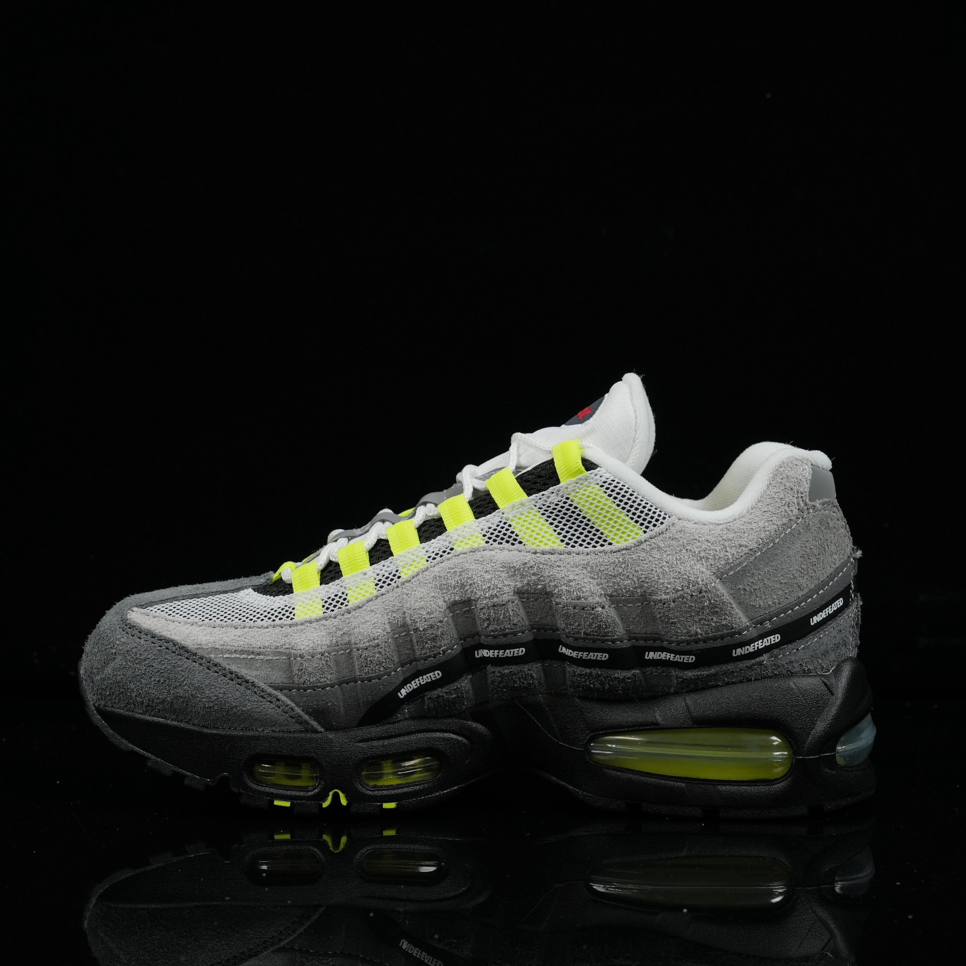 UNDEFEATED x Nike Air Max 95 Grey Volt
