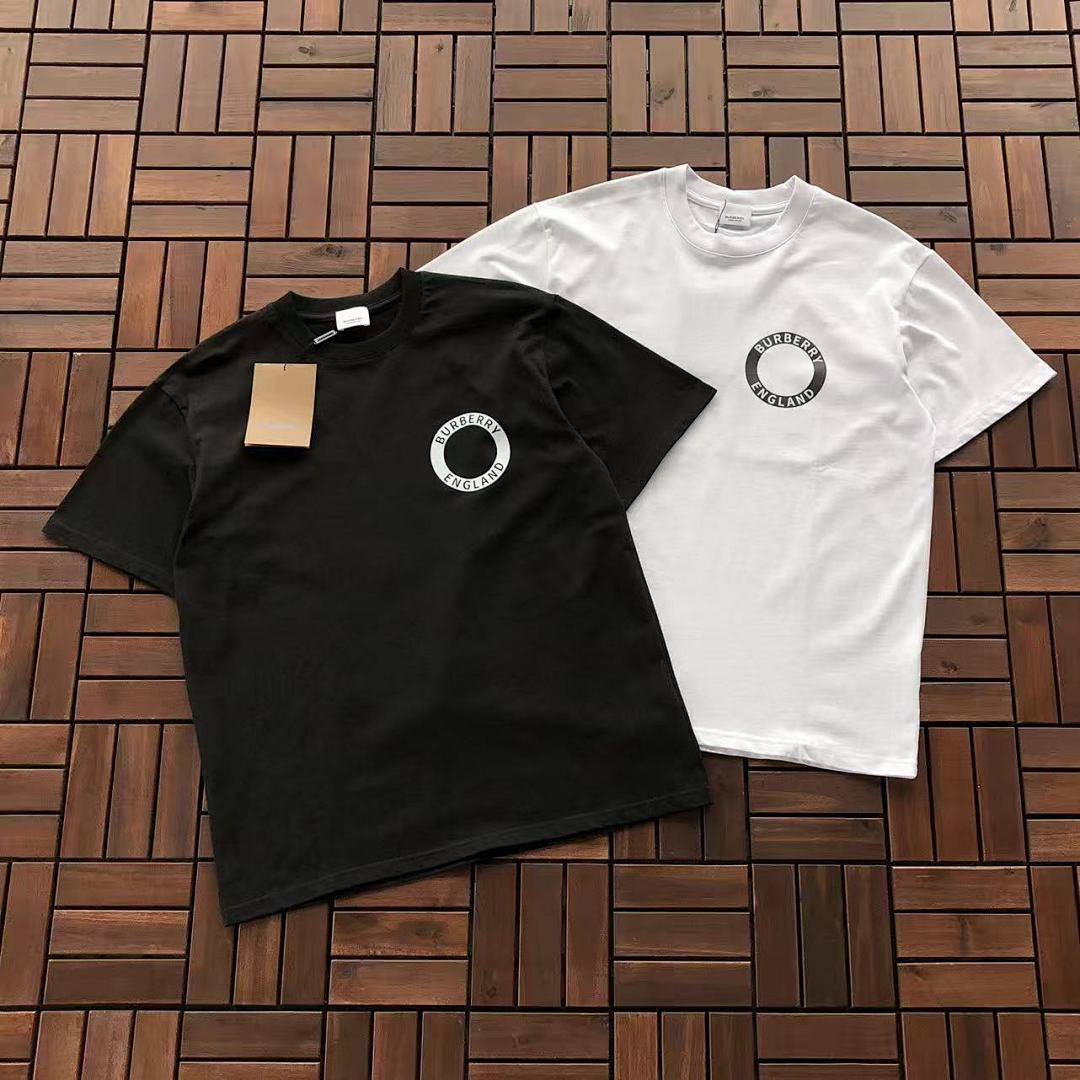 Burberry T-SHIRT