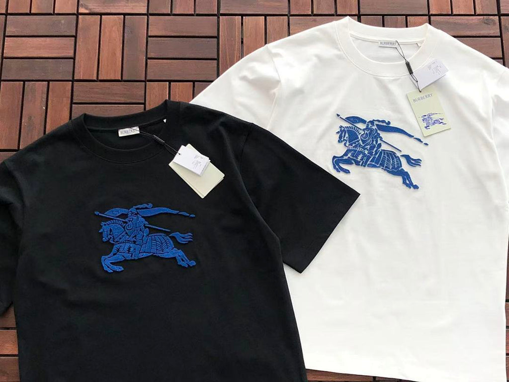 Burberry T-SHIRT
