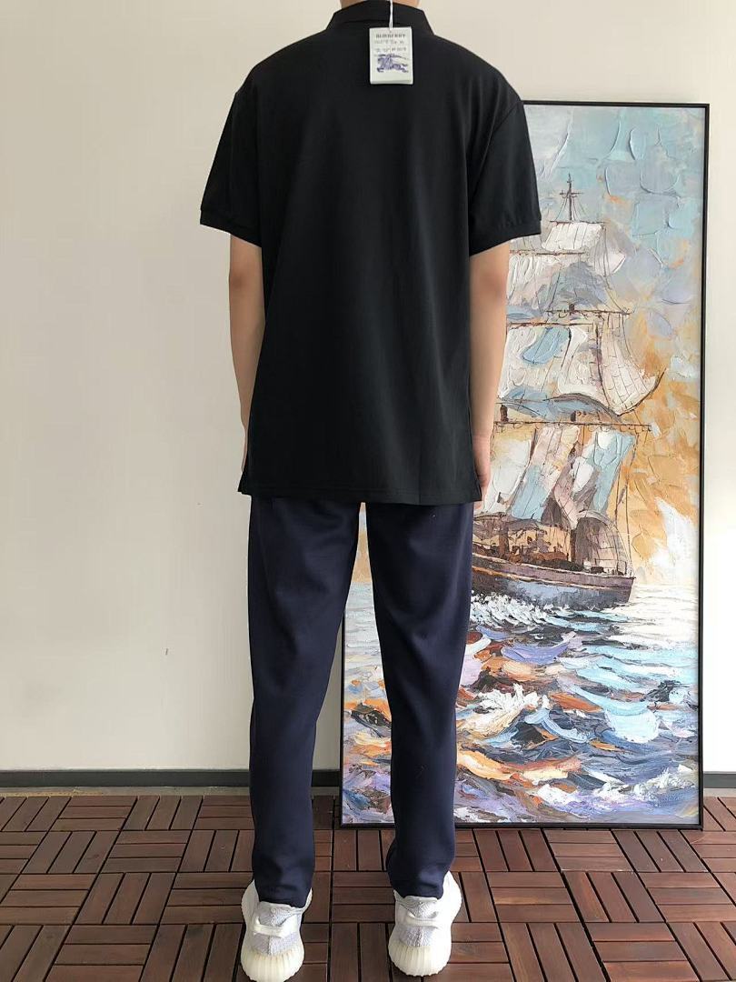Burberry T-Shirt