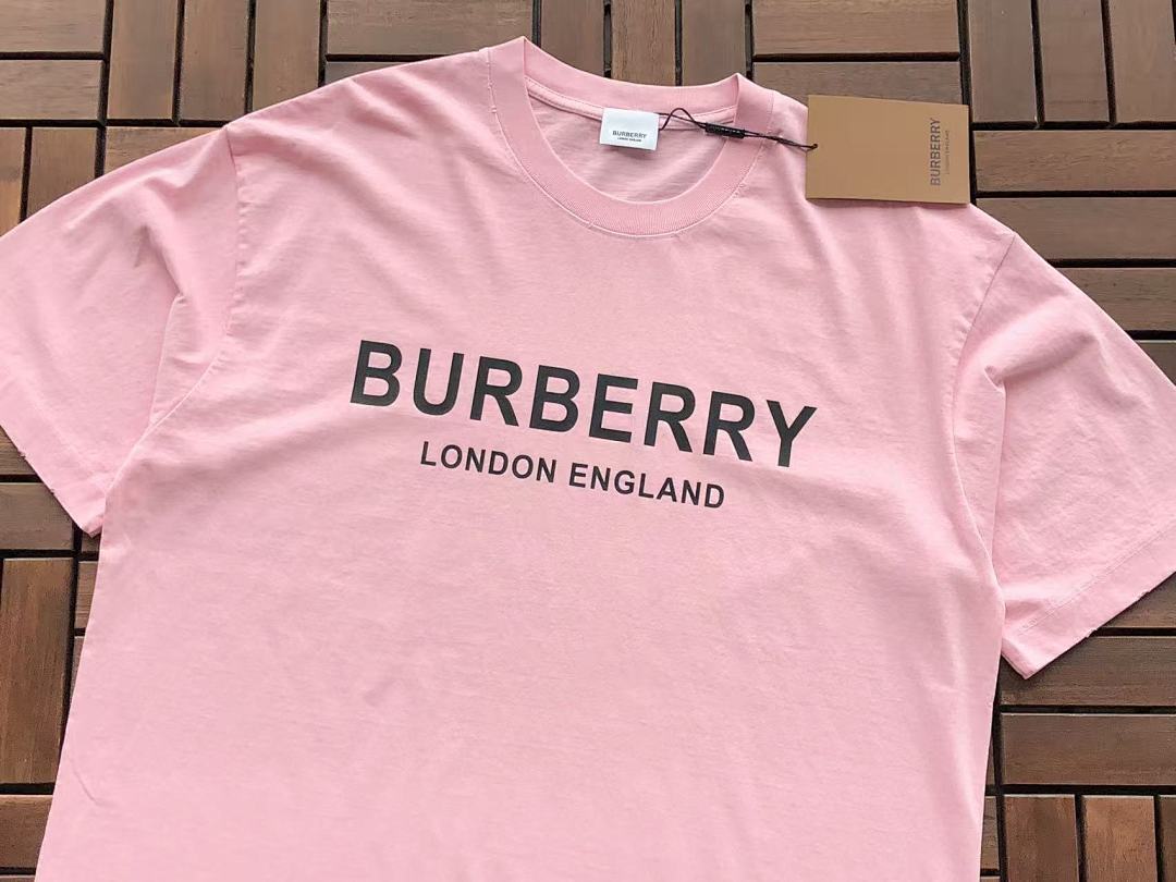 Burberry T-Shirt