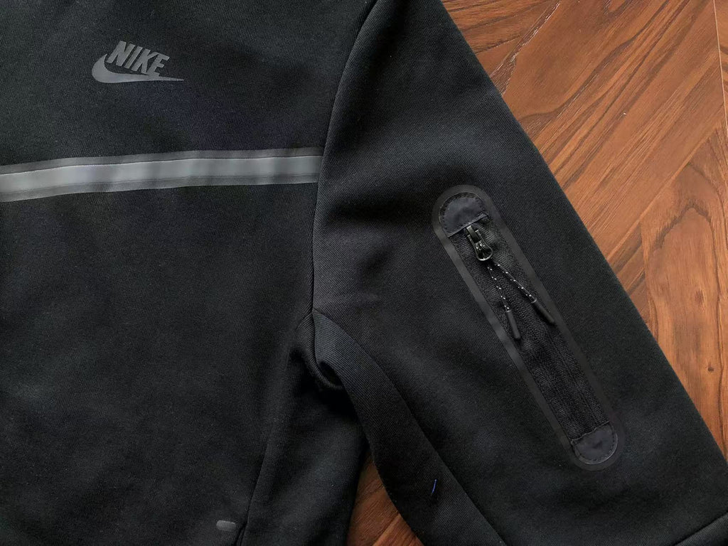 Nike Tech Fleece Tracksuit