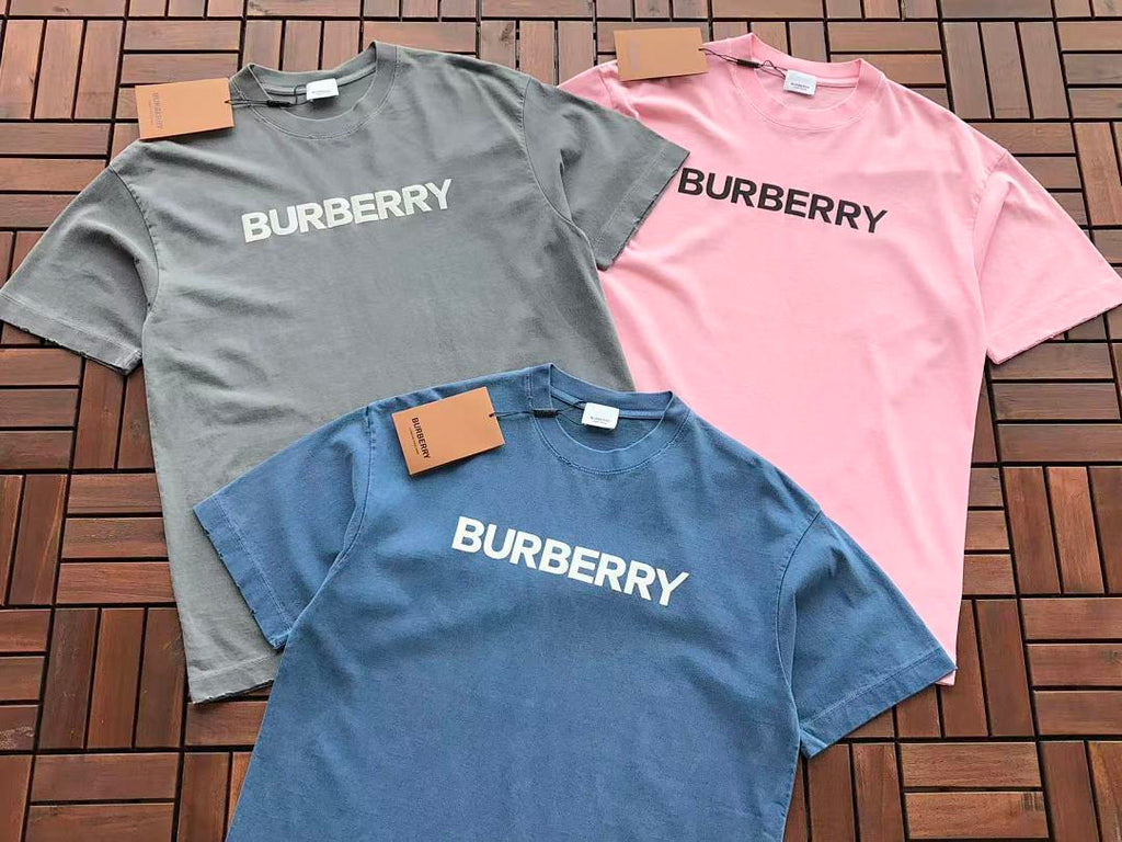Burberry T-Shirt