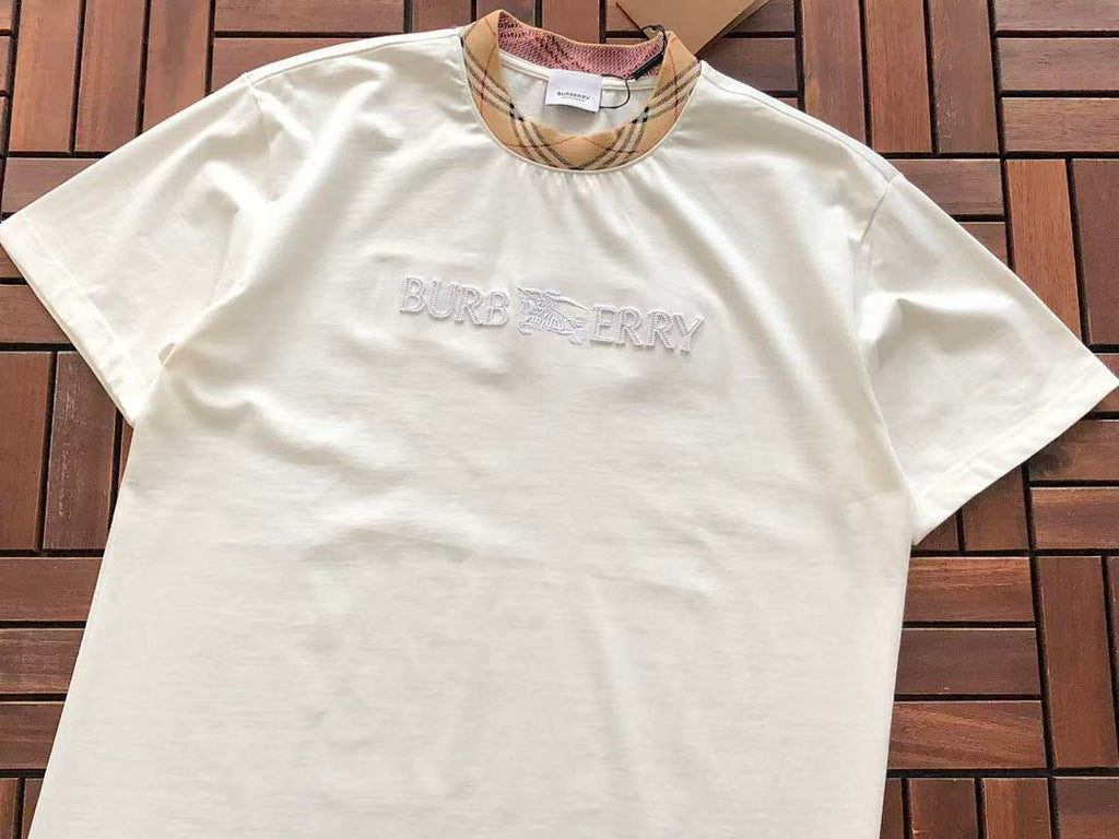 Burberry T-SHIRT
